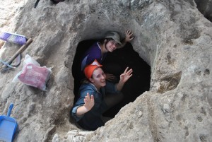 UE students in cave